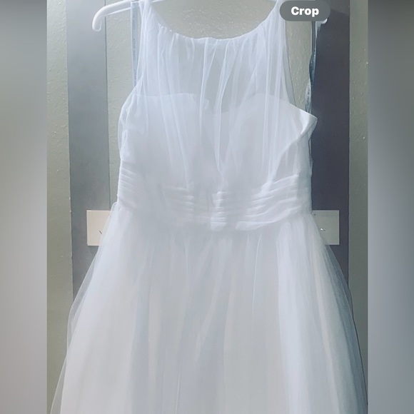 Awesome buy - new - perfect - for all occasions and photo shoots. - Picture 2 of 2